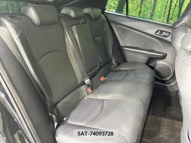 Toyota PRIUS 2022-03 366450-9