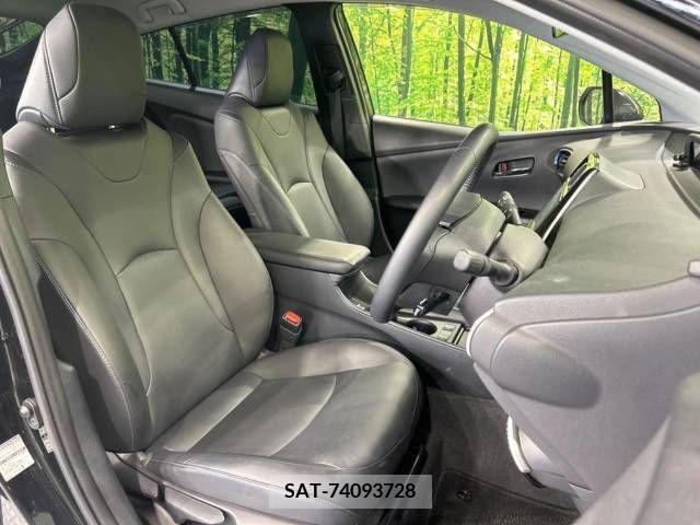 Toyota PRIUS 2022-03 366450-8