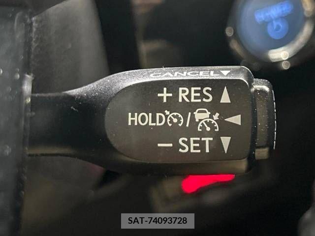 Toyota PRIUS 2022-03 366450-6
