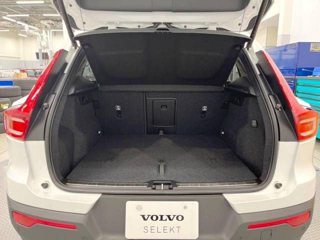 Volvo XC40 2022-09 12905-10