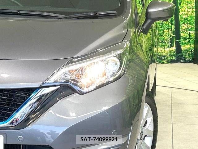 Nissan NOTE 2018-10 376892-12
