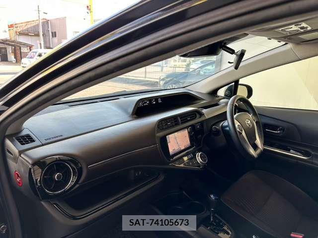 Toyota AQUA 2016-03 356277-17