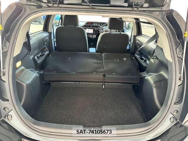 Toyota AQUA 2016-03 356277-11