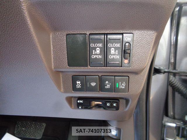 Honda FREED 2019-03 302985-15