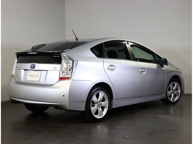 Toyota PRIUS 2010-09 4678-2