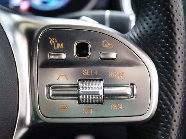 Mercedes Benz C-CLASS 2018-11 181242-16