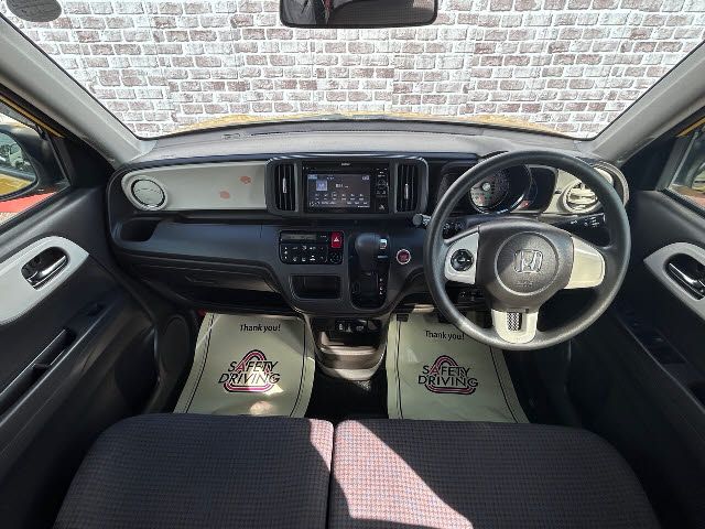 Honda N-ONE 2018-04 2137-1