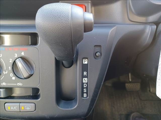 Toyota PIXIS EPOCH 2018-11 192413-11
