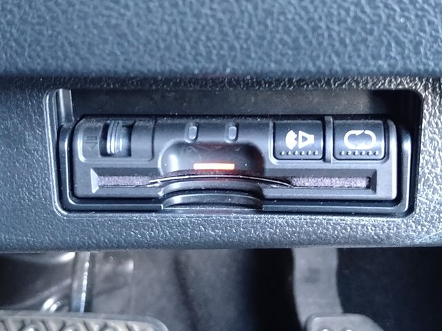 Nissan LEAF 2016-10 12722-6