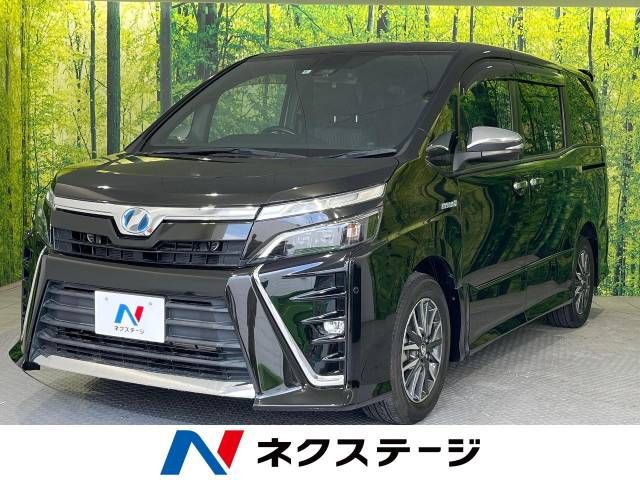 Toyota VOXY HYBRID 2018-05 19112-0