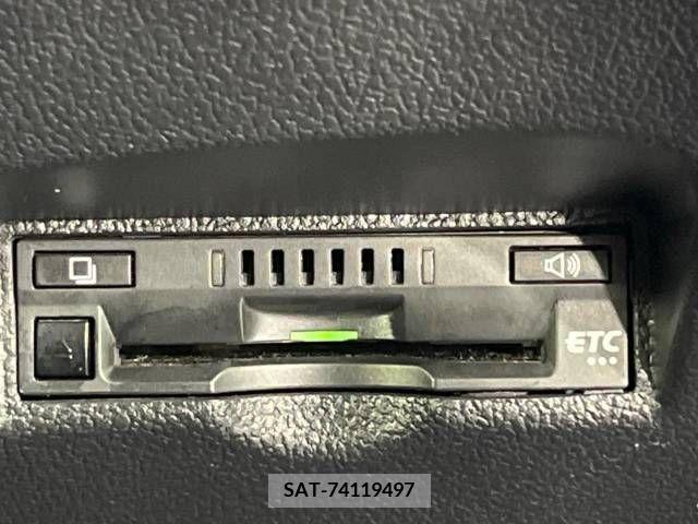 Toyota PRIUS 2020-04 366607-7
