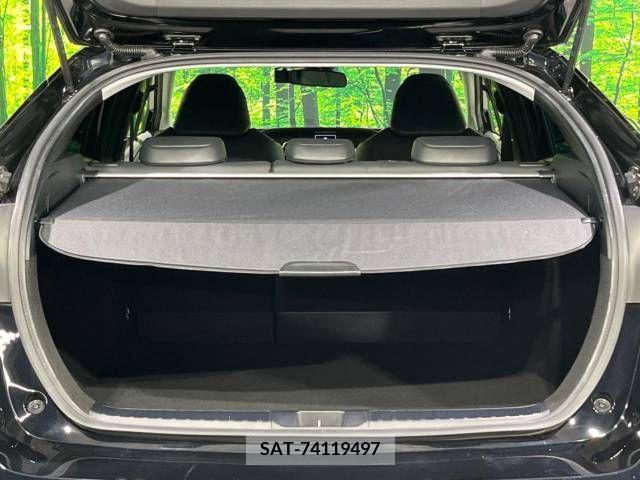 Toyota PRIUS 2020-04 366607-10