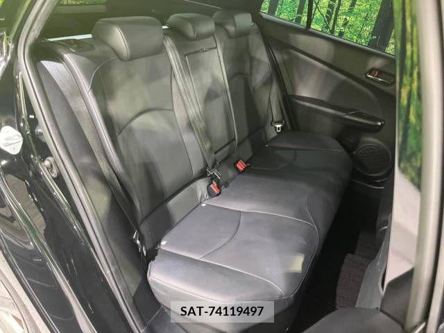 Toyota PRIUS 2020-04 366607-9