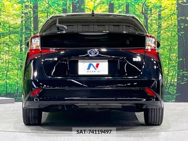 Toyota PRIUS 2020-04 366607-15