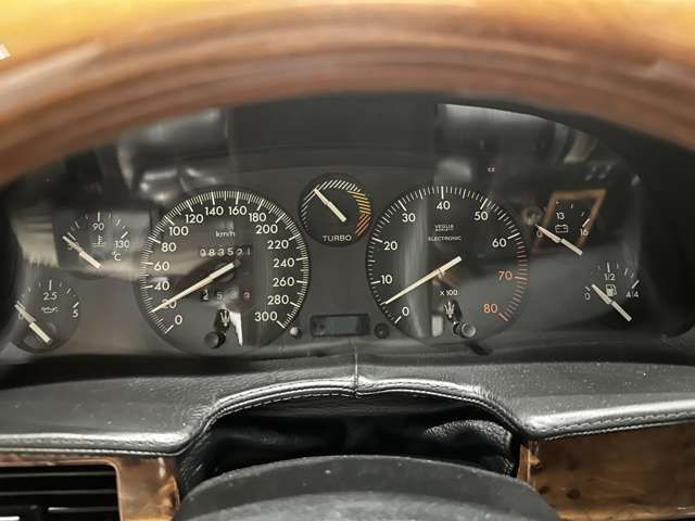 Maserati GHIBLI 1996-10 6777-18