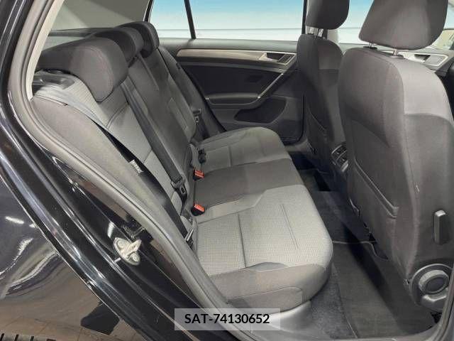 VolksWagen GOLF 2015-08 289476-9