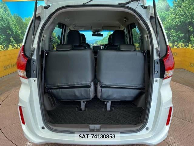 Honda FREED 2017-12 331365-10