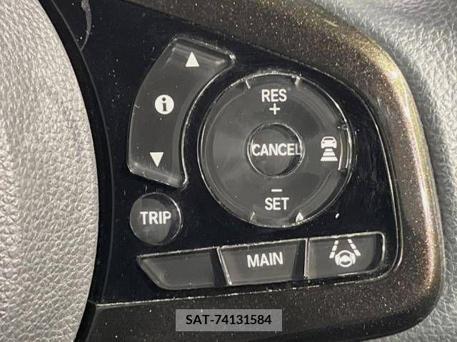 Honda N BOX CUSTOM 2019-05 211705-4