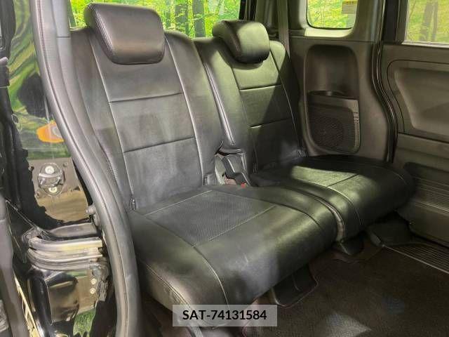 Honda N BOX CUSTOM 2019-05 211705-10