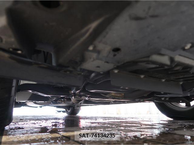 Toyota ALPHARD 2017-03 242346-21