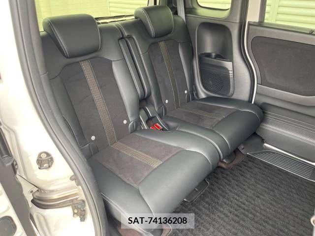 Honda N BOX CUSTOM 2019-08 307206-13