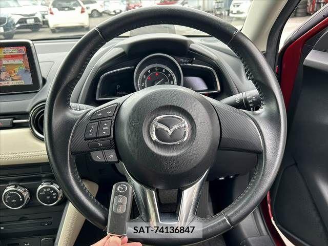Mazda DEMIO 2014-10 267564-4