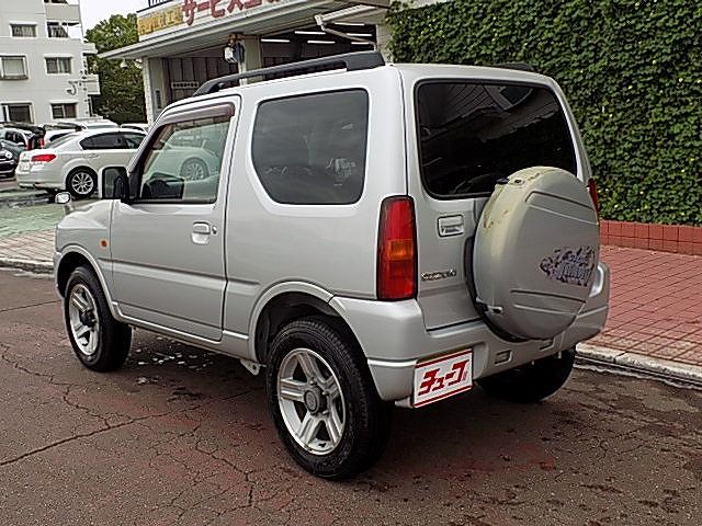 Suzuki JIMNY 2011-11 22215-8