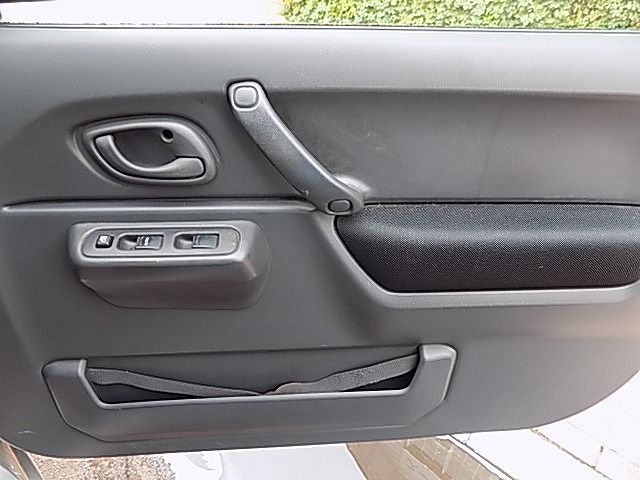 Suzuki JIMNY 2011-11 22215-17
