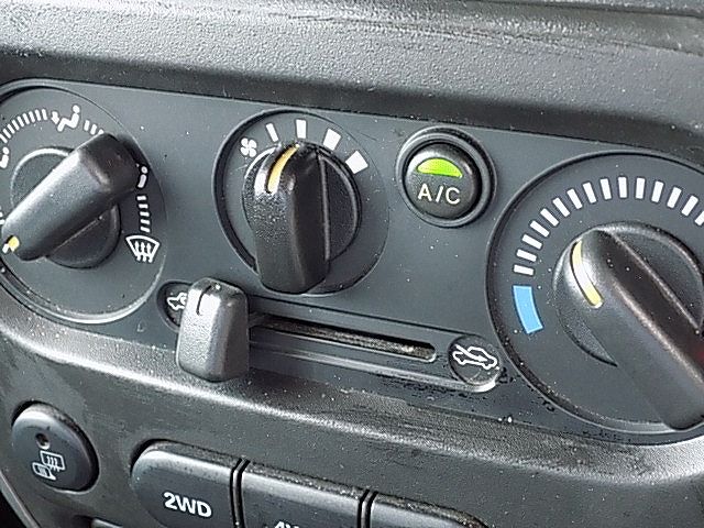 Suzuki JIMNY 2011-11 22215-15