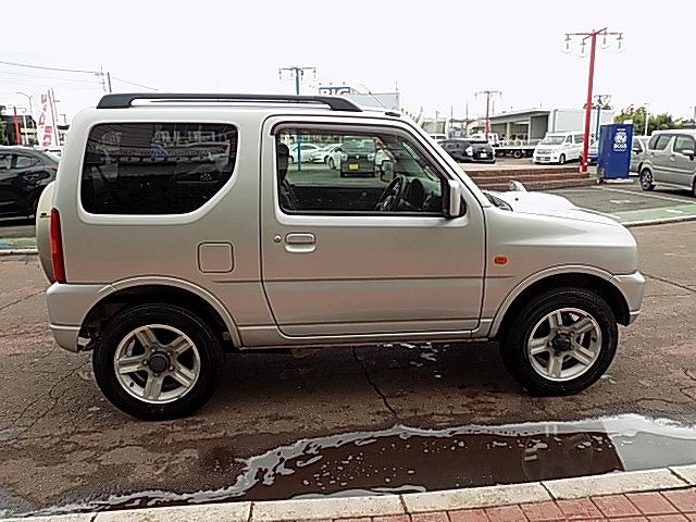 Suzuki JIMNY 2011-11 22215-14