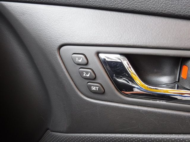 Toyota CROWN SEDAN 2012-06 17316-15