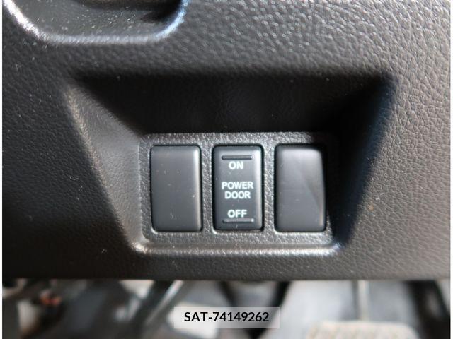 Nissan SERENA 2012-01 284310-15