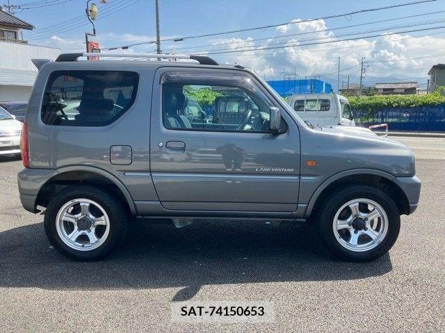 Suzuki JIMNY 2007-10 391561-4