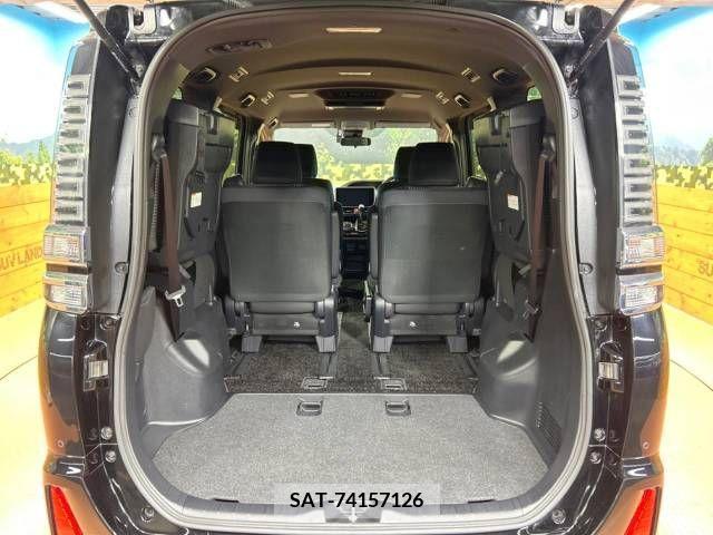 Toyota VOXY 2019-11 288940-12