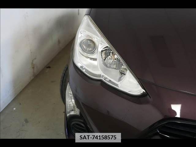 Toyota AQUA 2017-03 374333-3