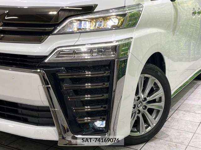 Toyota VELLFIRE 2021-09 223742-11