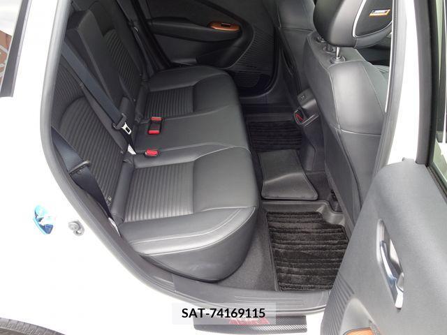 Nissan AURA 2022-01 331785-16