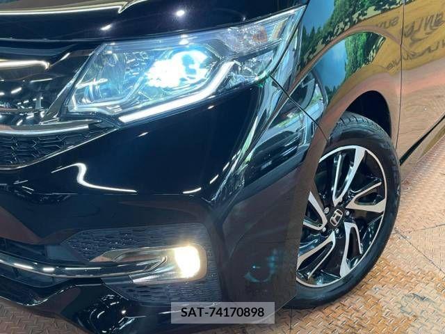 Honda e 2015-05 340498-12