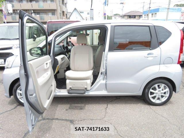 Daihatsu MOVE 2021-11 329004-2