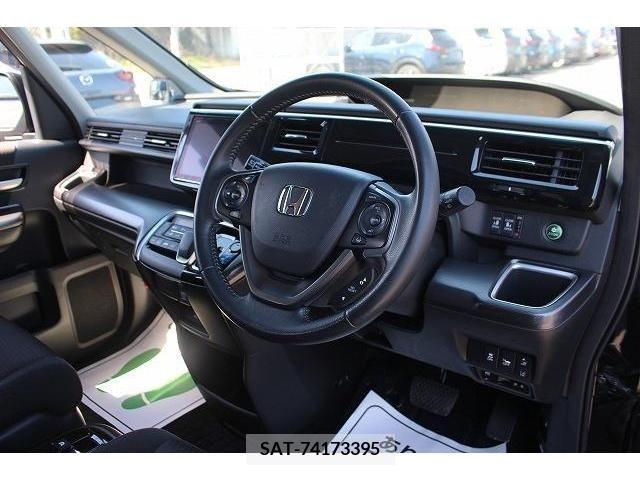 Honda e 2018-10 374068-12