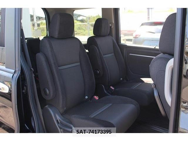 Honda e 2018-10 374068-14