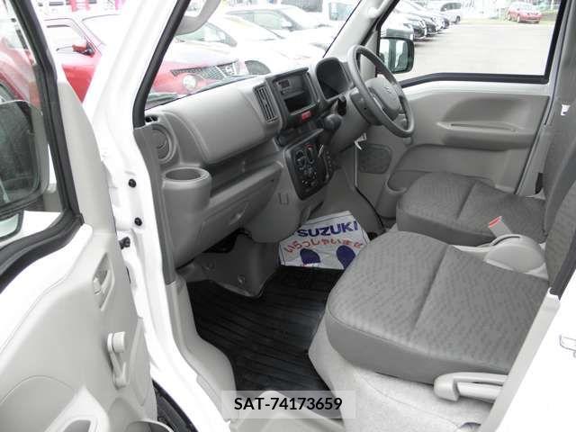 Suzuki EVERY 2023-11 232686-14