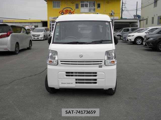 Suzuki EVERY 2023-11 232686-3