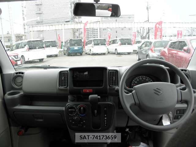 Suzuki EVERY 2023-11 232686-2