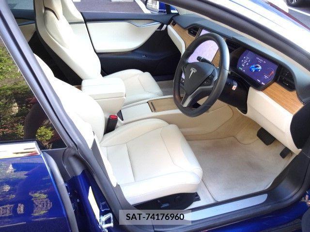 Tesla MODEL S 2019-06 287621-14