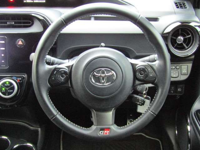 Toyota AQUA 2018-08 27295-14