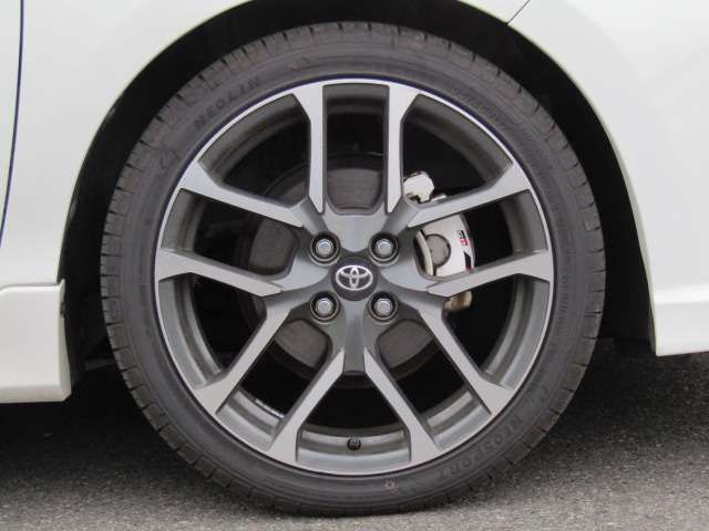 Toyota AQUA 2018-08 27295-8