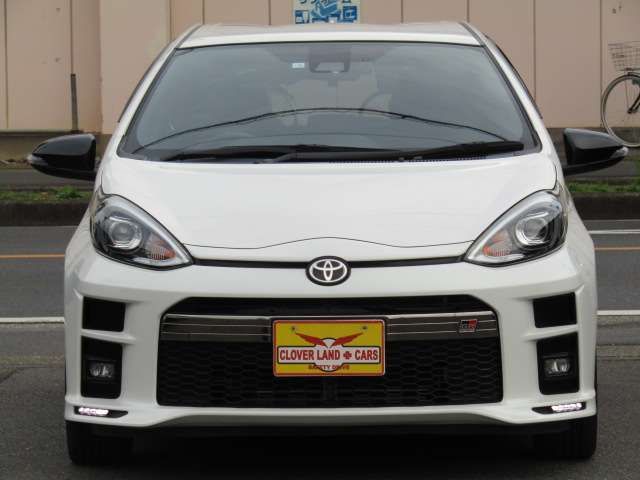 Toyota AQUA 2018-08 27295-1