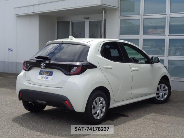Toyota YARIS 2021-07 347200-2