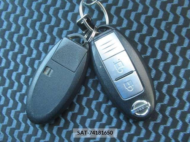 Nissan NOTE 2013-05 220527-5